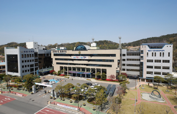  민선 8기 이학수 정읍시정 ‘164억 원 내장산 자연휴양림 조성사업’ 산림조합 수의 특혜 의혹 속 법령위반 논란(제1보)