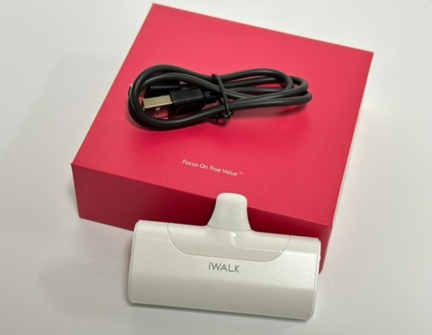  아이폰 전용 가벼운 보조배터리 아이워크 DBL4500 리뷰