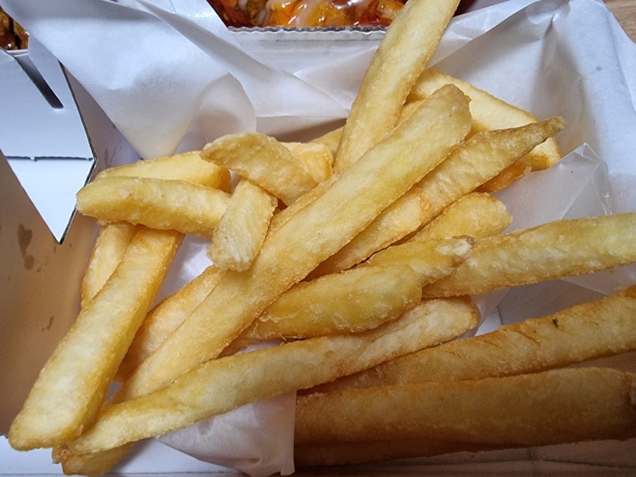 코리엔탈깻잎두마리치킨 운서점 사진 2