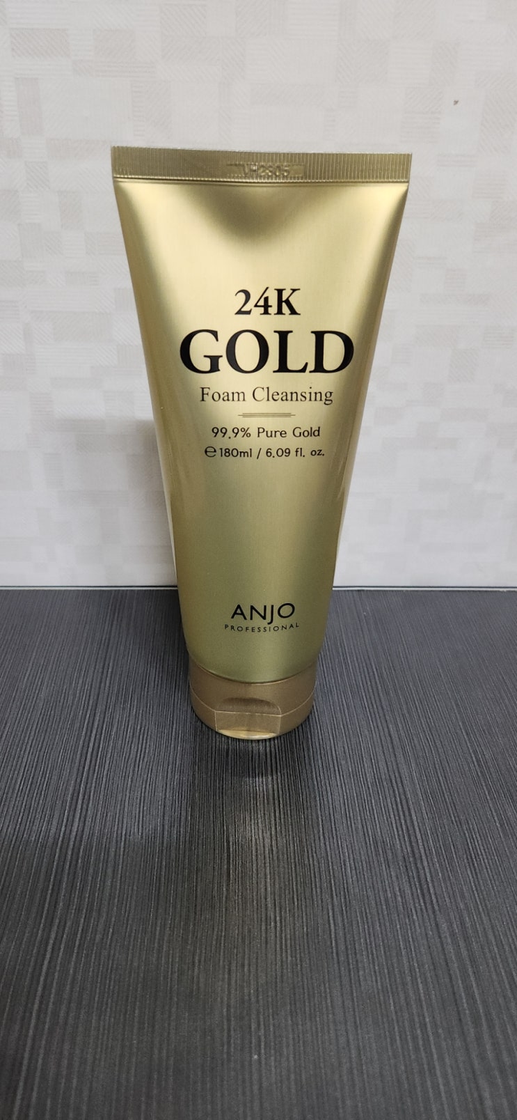  앙쥬 24K 프로페셔널 골드 폼클렌징 180ml