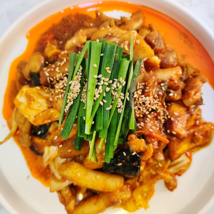  닭다리살로만 만든 닭갈비밀키트 계림정