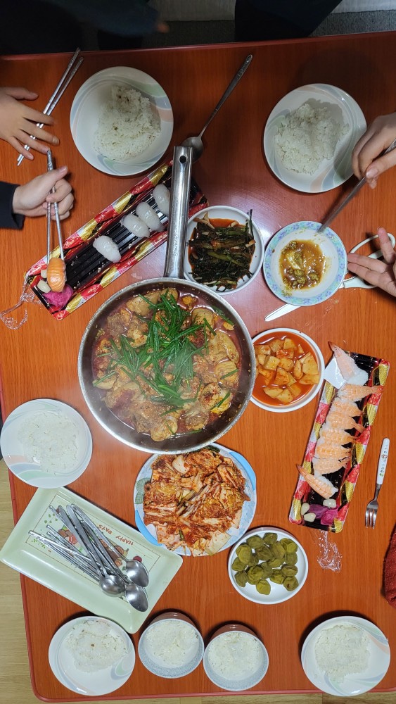  가장 설레는 크리스마스 이브 저녁, 이브를 가장 알차게 보내는 나의 방법은?