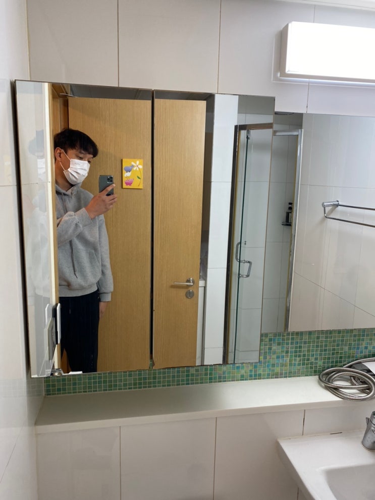  욕실 거울장, 욕실 상부장 교체 작업