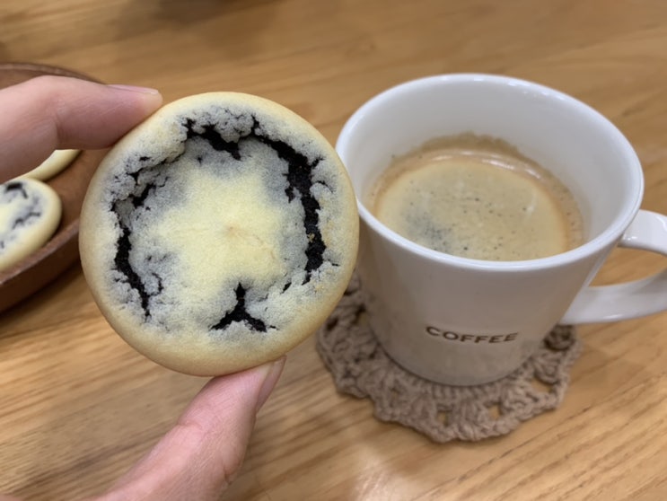 bread&co. 브레댄코 리얼브라우니쿠키 겉은 부드럽고 속은 쫀득한 브라우니 맛 홈카페, 아이간식으로 굿굿 bread&co. 브레댄코 리얼브라우니쿠키 겉은 부드럽고 속은 쫀득한 브라우니 맛 홈카페, 아이간식으로 굿굿