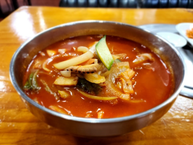  불맛이 살아 있는 부천 상동 찐이야짬뽕