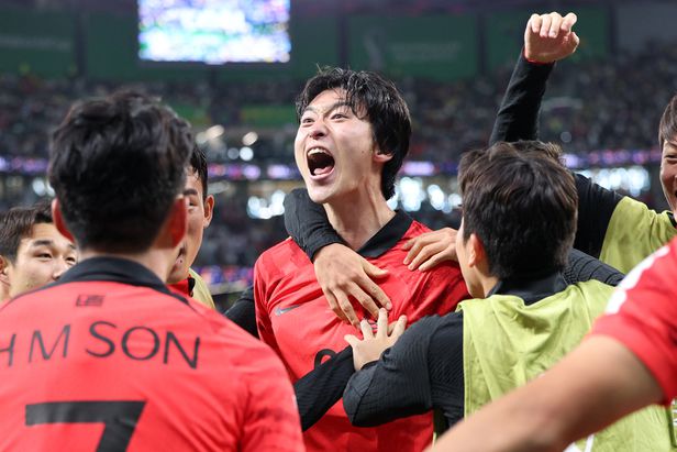 조규성, 예상 이적료 250만 유로 ··· 1년 사이 26억원 '껑충' 조규성, 예상 이적료 250만 유로 ··· 1년 사이 26억원 '껑충'