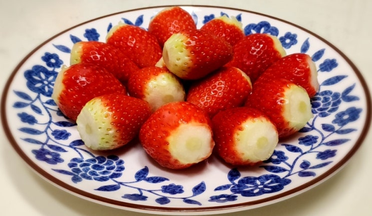   겨울딸기는 진리다.