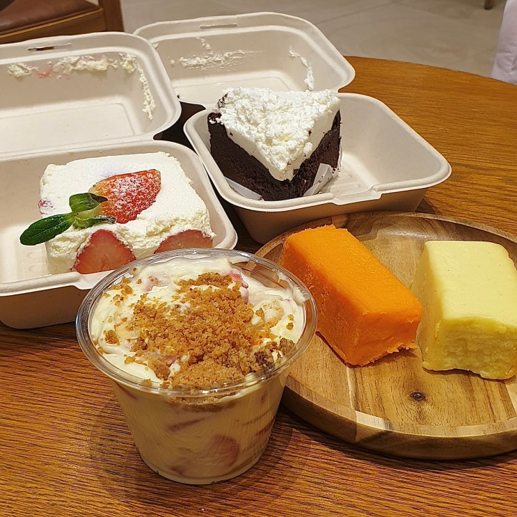 [부산빵지순례] 부산 케이크 디저트 맛집추천 “구월의마카롱”