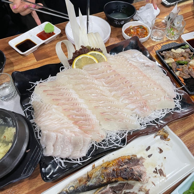  효자촌 맛집 회짱포짱