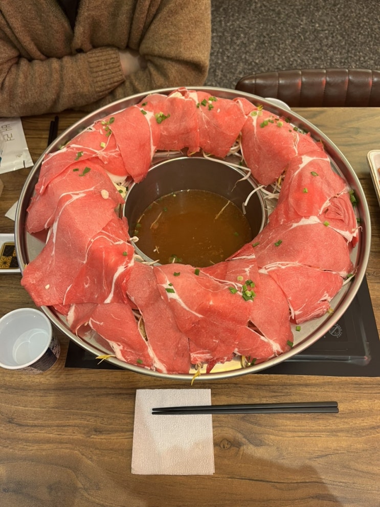  천안 불당 샤브샤브&스키야키 맛집 - <화산샤브>에서 얼큰하고 따뜻한 국물요리 드셔보세요!