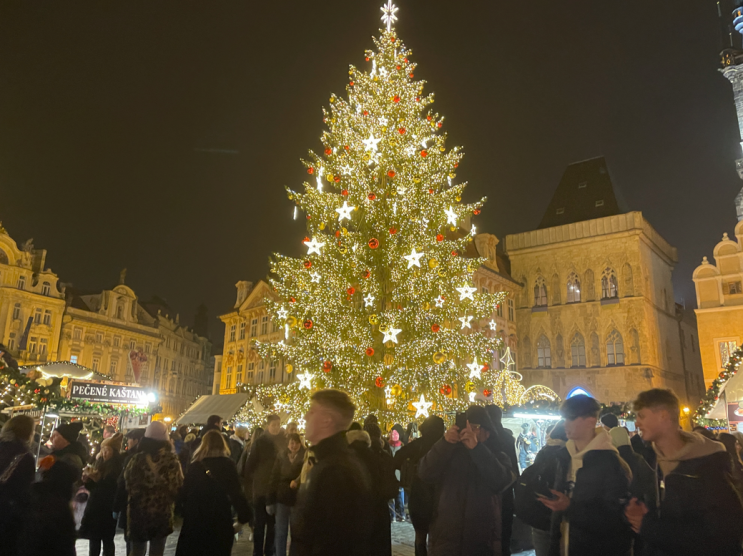 체코 프라하 바츨라프광장과 구시가지 크리스마스마켓 야경