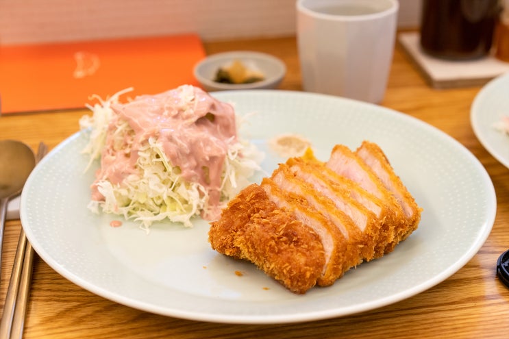  마포 합정 맛집 - 인생돈까스 웨이팅도 괜찮은 음식점 최강금돈까스