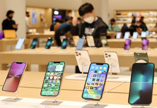 애플 주가, 1년 반만에 최저…中 아이폰 생산 차질 우려 ↑