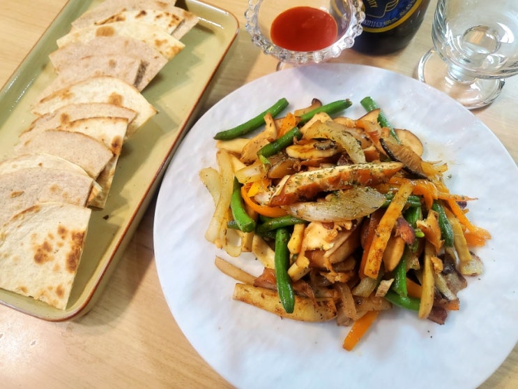  맥주 안주.치킨화이타 만들기.가볍게 즐길 수 있는 맛있는 레시피.닭가슴살사용.원팬요리
