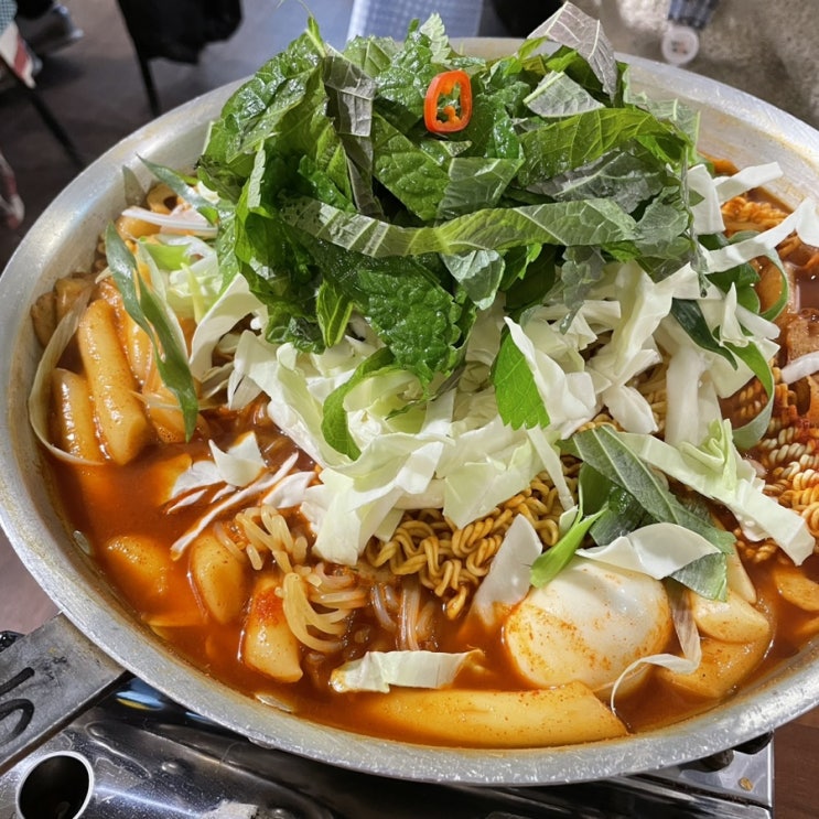 또보겠지떡볶이집 몽글몽글청계점 (즉석떡볶이+버터갈릭감자튀김)