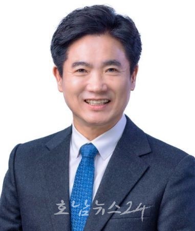  김대중 전남도 교육감, 측근세력 운전원 ‘6급상당 비서요원’으로 편법 채용 물의 (제1보)