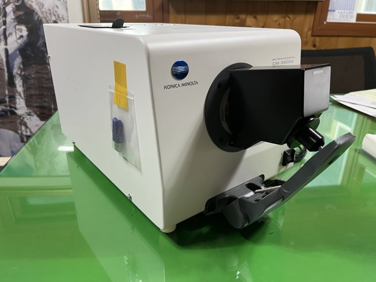 (KONICA MINOLTA) Spectrophotometer           CM-3600A 분광측색계 분광광도계-판매완료
