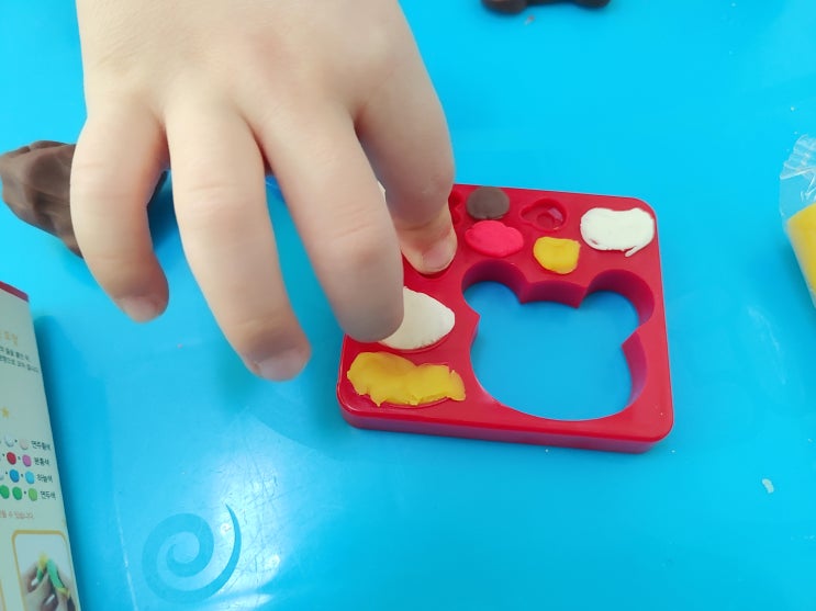 컬러 점토 아이도우 곰 만들기 / 휴대용 찰흙 놀이