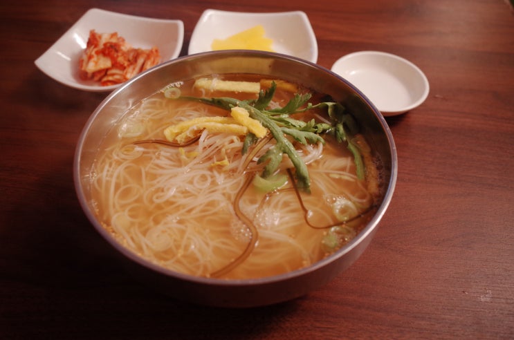 남양주시) 올레국수집 - 멸치의 향이 가득한 국수와 속이 꽉 찬 수제만두 찐 맛집