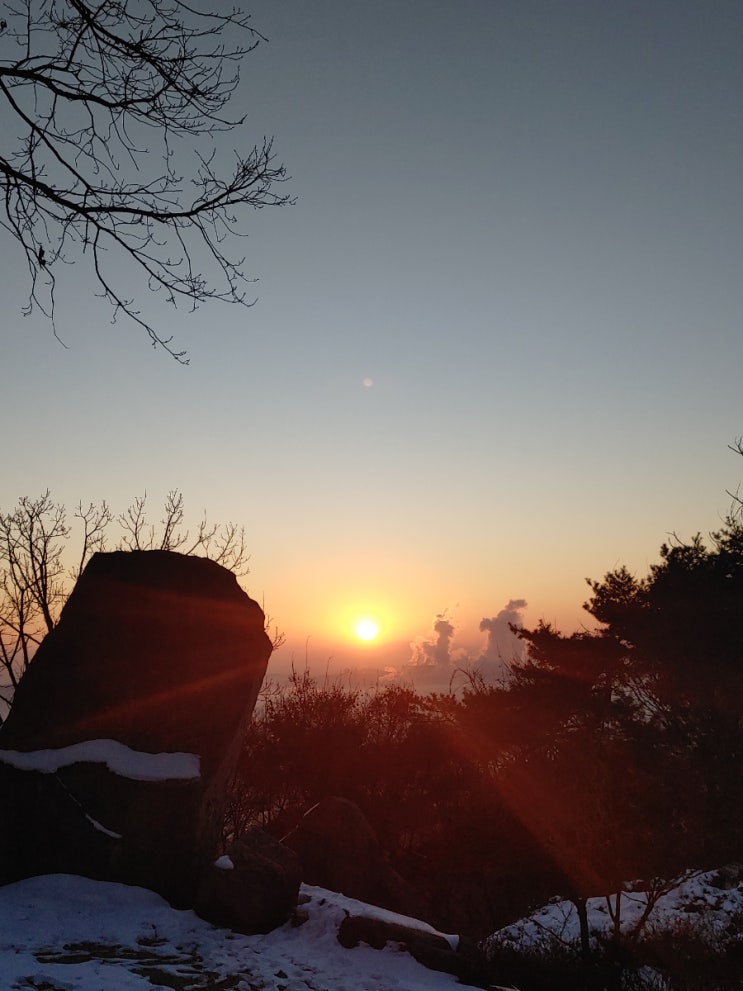 설봉산에서 본 오늘아침 해돋이