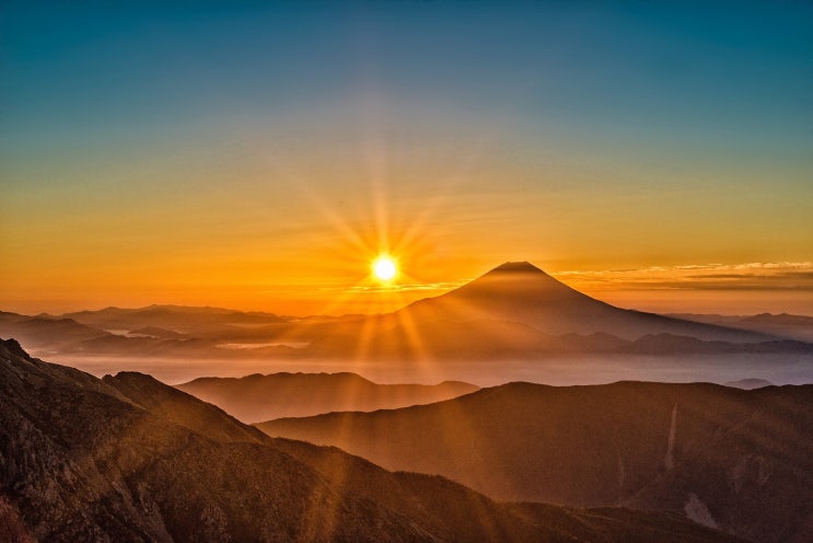 안양해돋이명소 : 관악산 국기봉, 비봉산 망해암