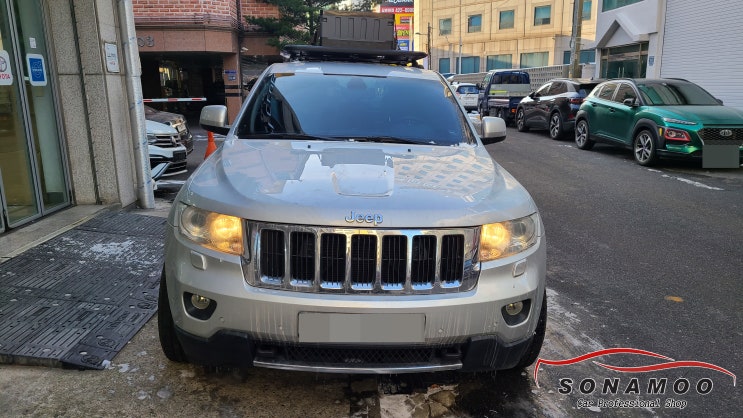  Jeep 그랜드 체로키 안드로이드 올인원장착
