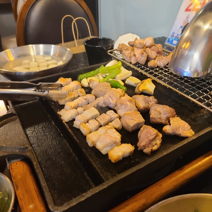  전주 신시가지 맛집 금색돼지 효자직영점 맛 서비스 모두 굿굿!!