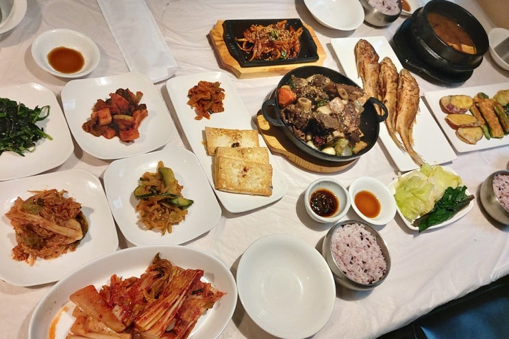  학동사거리맛집 아침가리긴밭 점심 모임 소갈비찜 자꾸 생각나