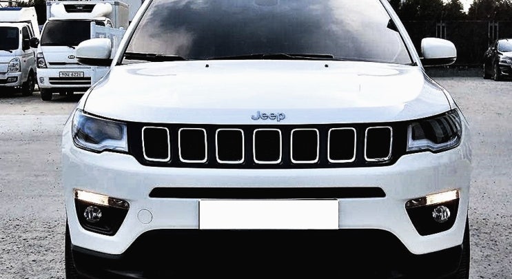  지프 컴패스 2세대 중고 짜릿하고 시원한 주행