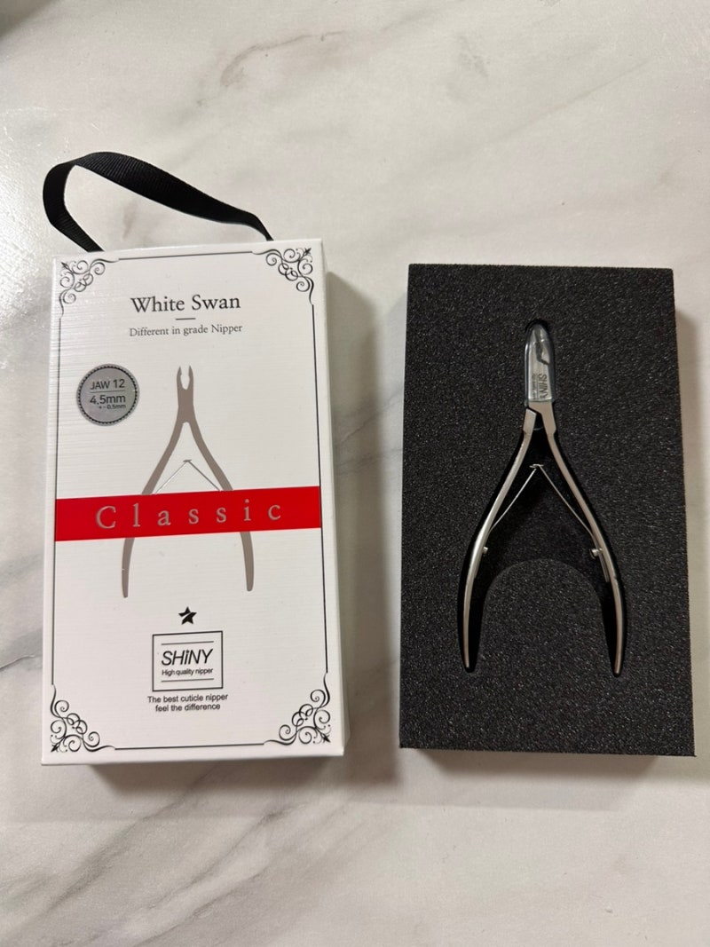 Shiny Premium White Swan JAW12/4.5mm Nipper: Unboxing and Recommendation