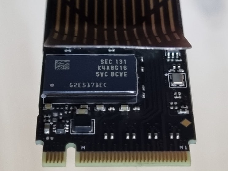  트랜센드의 PCIe 4.0 SSD MTE250S M.2 NVMe 2TB 리뷰(Gen4 삼성 PM9A1 비교)