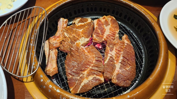 이학갈비. 누구나 좋아할만한 갈비집. 이학갈비. 누구나 좋아할만한 갈비집.