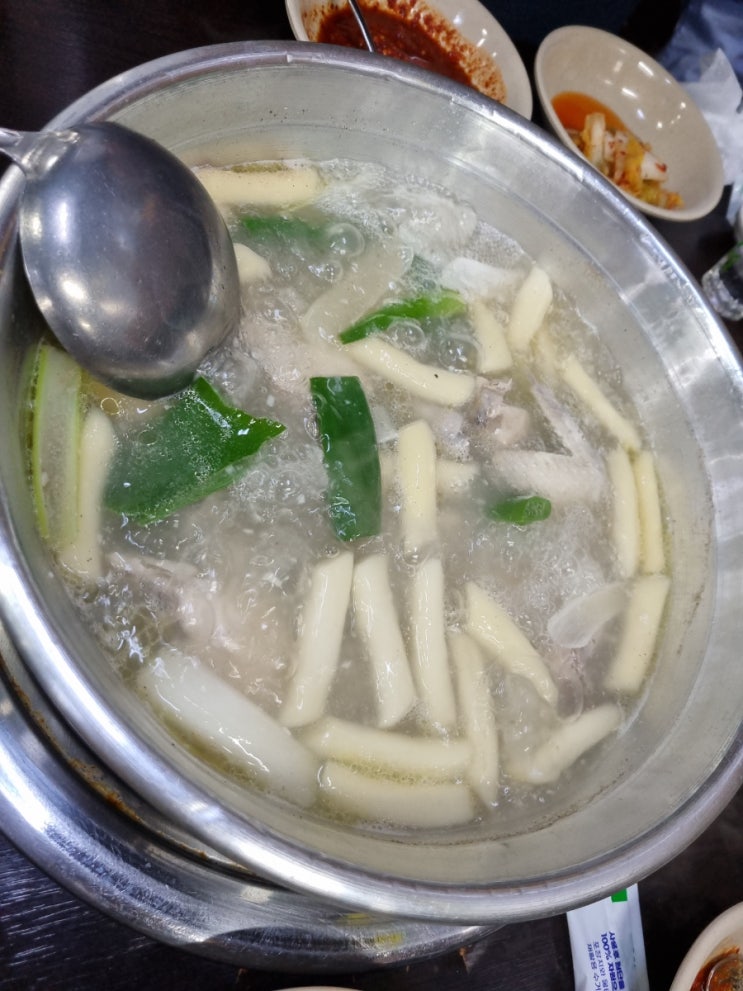  [경기 구리시 수택동] 진원조닭한마리 구리직영점 닭한마리반