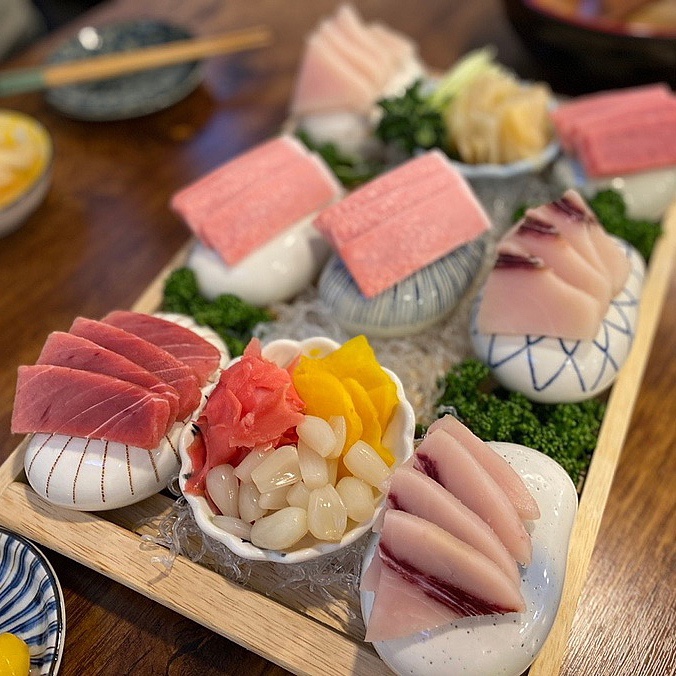  가성비 좋은 맛있는 횟집 신촌참치 해누리