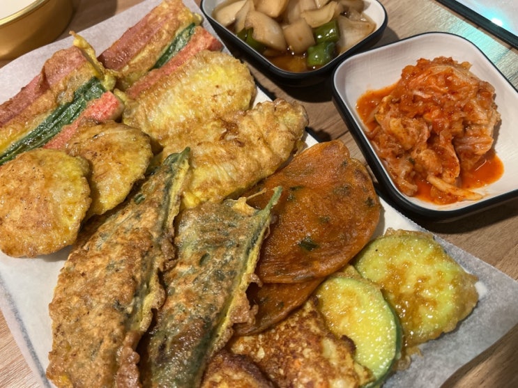  [전민동 부침개] 신상 가게 갓 부친 맛있는 모듬전에 막걸리 한잔, 친절한 가게 전민동 부치다 방문 후기