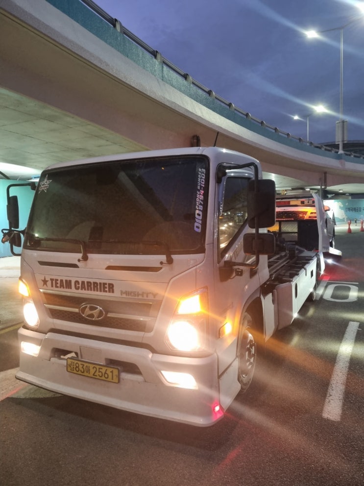  제네시스 GV80 [제이원캐리어] 인천-김해공항 탁송입니다.