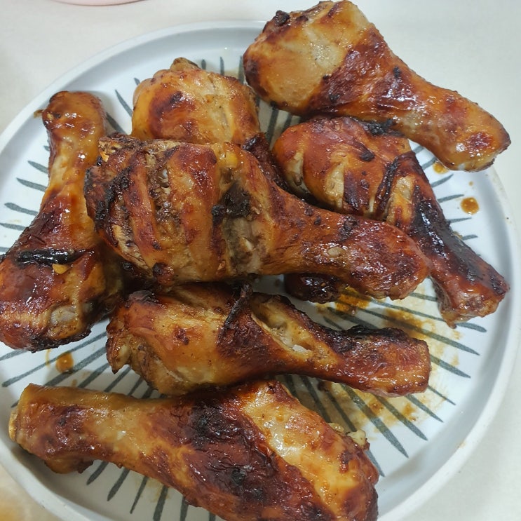  갈비 양념 닭다리 구이 부드러운 계란찜 그리고 치즈 포테이토