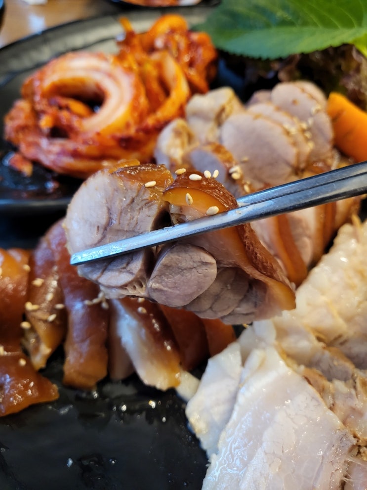  고촌 맛집 30년 전통 장원보쌈족발 본점