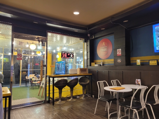  양재 국악고사거리 근처 소호 맥줏집 치킨가라아게와 감자튀김 테라생맥주