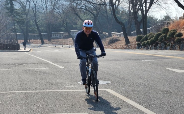  봄되고 날씨 풀리니 올해도 자전거타기 시작!!