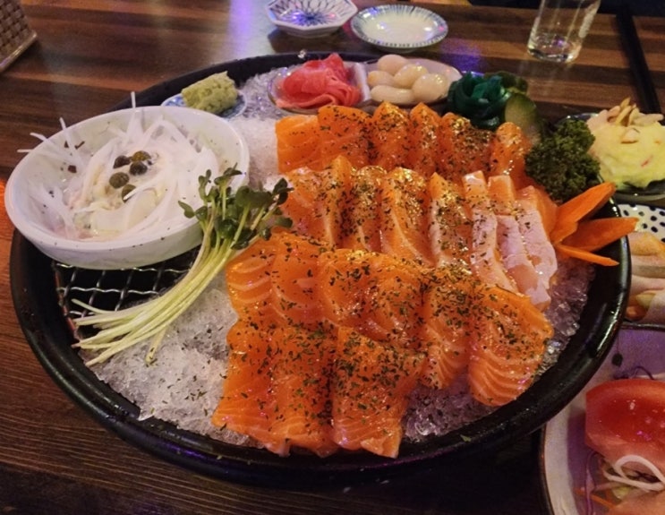  [진해용원맛집] 미식가의 연어 분위기 좋은 용원횟집 술집