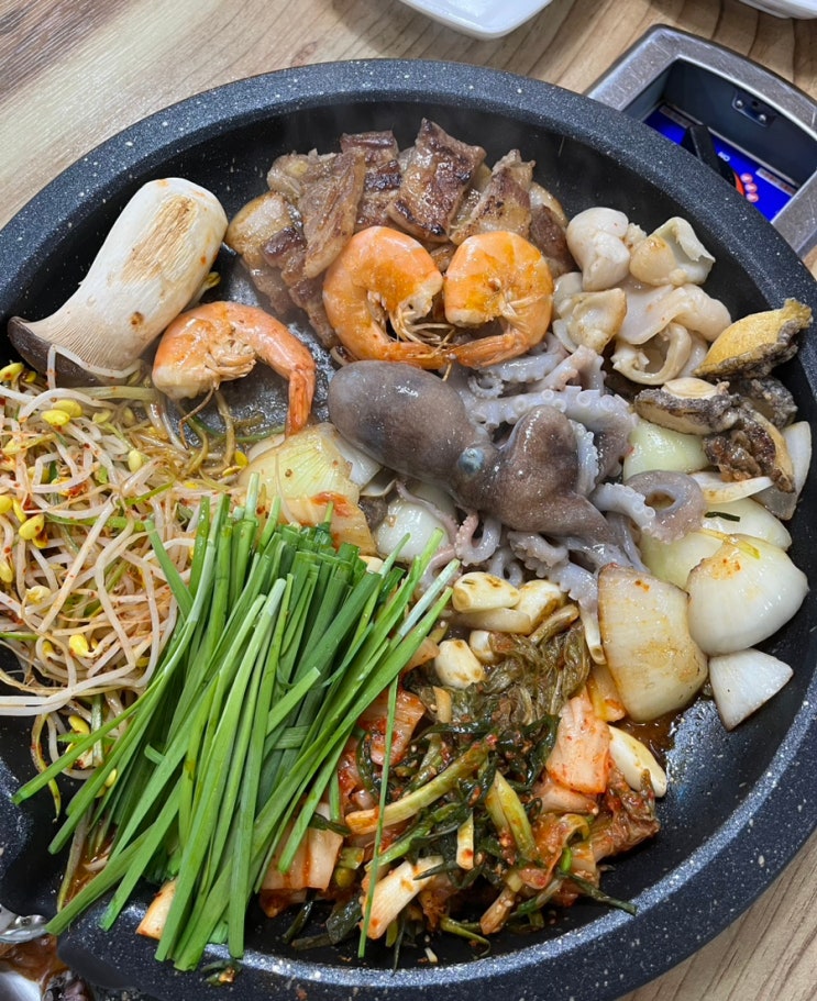  [여수삼합맛집] 여수현지인맛집 신선한 해산물이 일품인 여수 안산동해물삼합