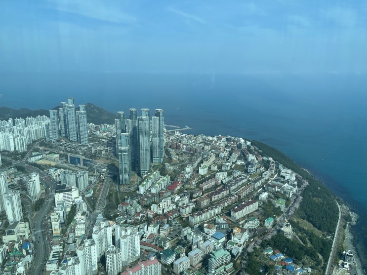  해운대놀거리 시원한 전망과 게임을 동시에 즐길 수 있는 야외방탈출 하얀마녀의 불시착