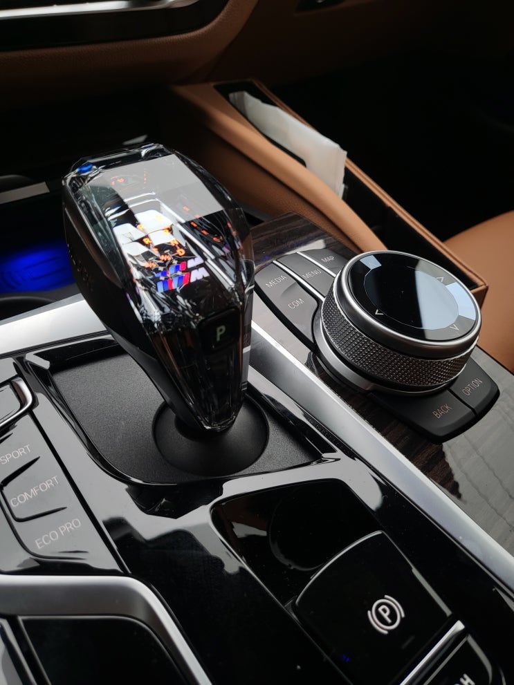  대전 BMW 크리스탈 기어봉 3종 숏 타입 장착 설치 전문점