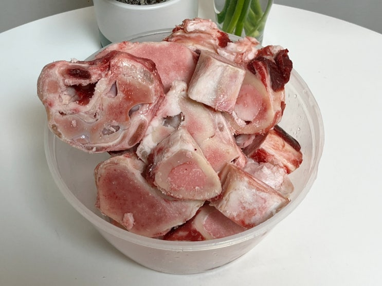 어버이날 부모님선물 한우장인 한우사골 잡뼈 선물세트로 곰국 끓여드려요 어버이날 부모님선물 한우장인 한우사골 잡뼈 선물세트로 곰국 끓여드려요