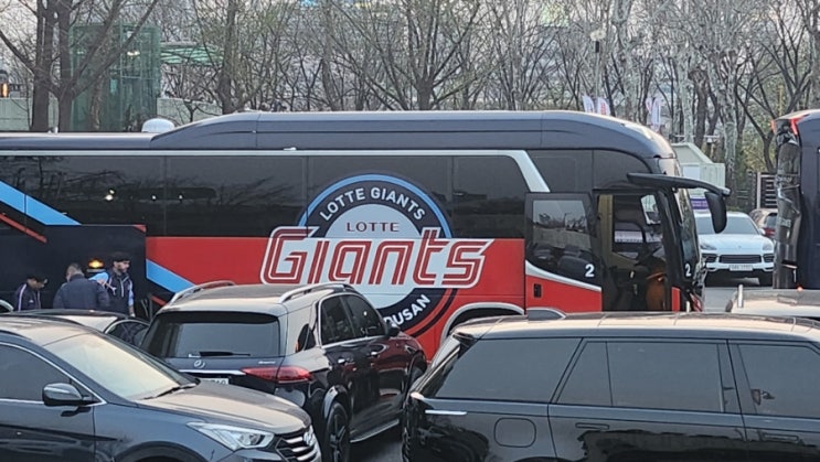 2023 시즌 시작 : 두산 vs 롯데 <b>개막전</b>(+돌아왔다 <b>부산</b>갈매기!!!!)