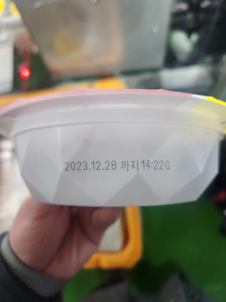  UV 레이저 마킹기로 지워지지 않는 마킹 가능합니다