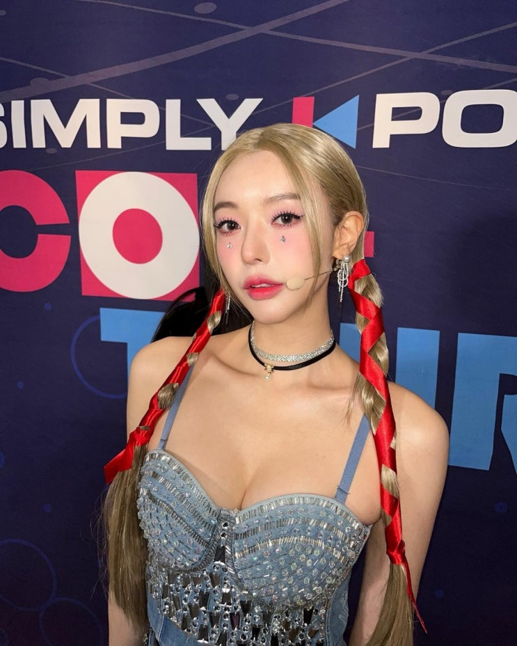 "저 가슴 있다" 달샤벳 세리, 소속사 대표가 가슴 수술 권하자 숨겨놨던 '글래머' 공개 "저 가슴 있다" 달샤벳 세리, 소속사 대표가 가슴 수술 권하자 숨겨놨던 '글래머' 공개
