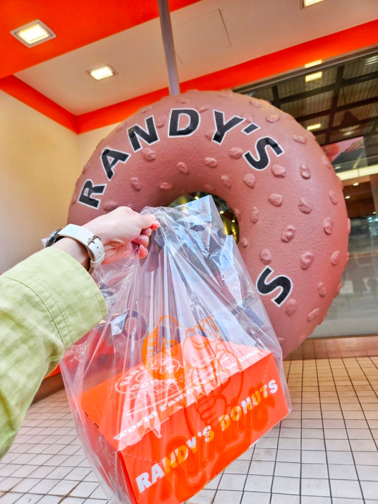 대구 동성로 미국 도넛 가게 랜디스도넛 메뉴, 가격 그리고 불친절