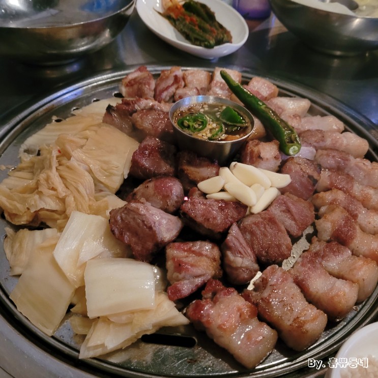 [부산 서면 맛집] 육즙팡팡 삼겹살 목살 고기를 다 구워주는 "부산댁"